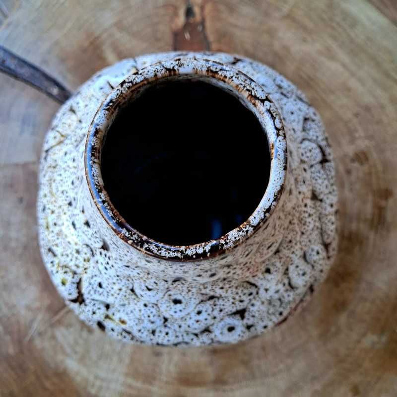 Piękny leśny masywny wazon ceramiczny