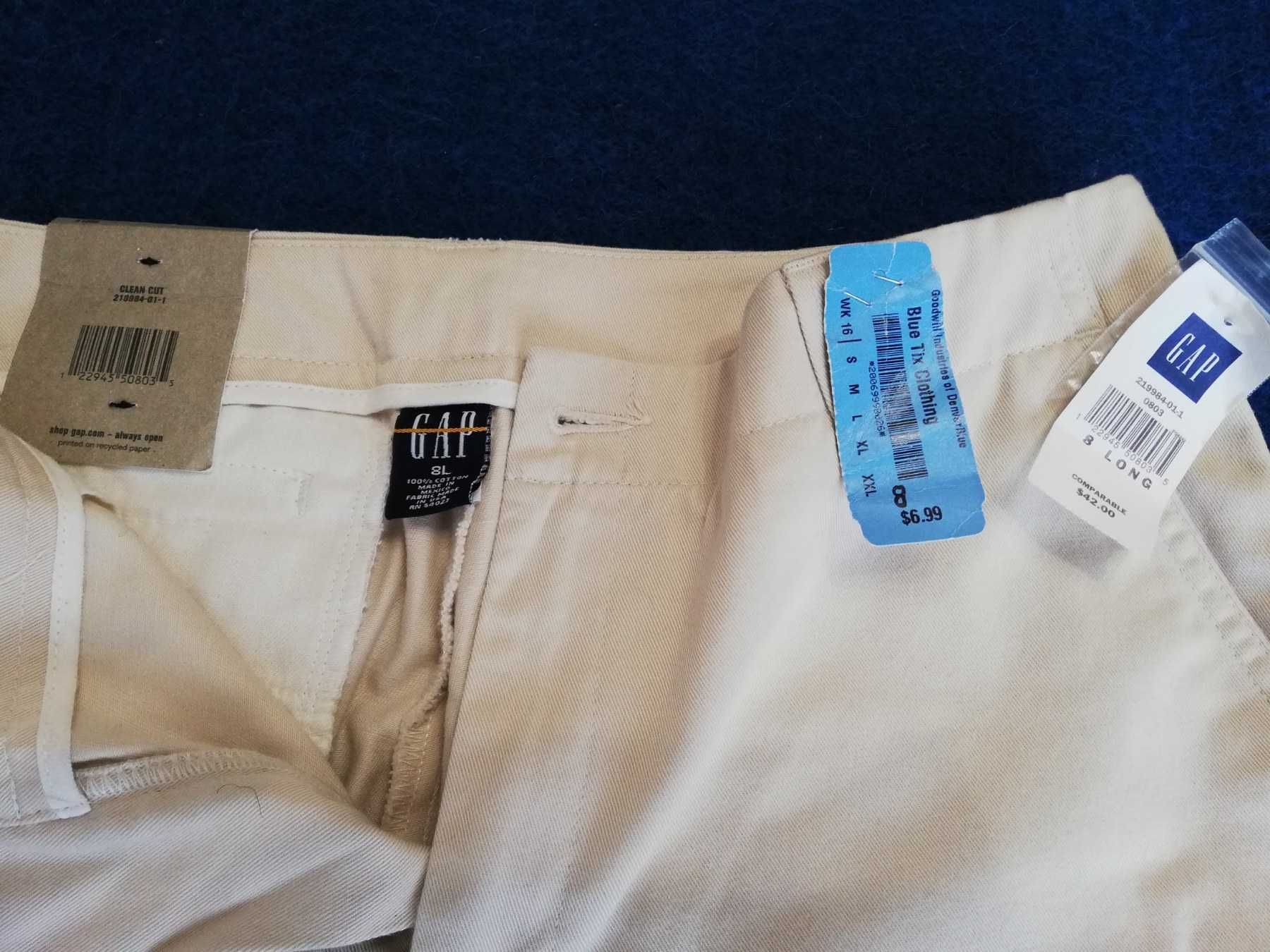 Нові фірмові бежеві джинси GAP з етикетками