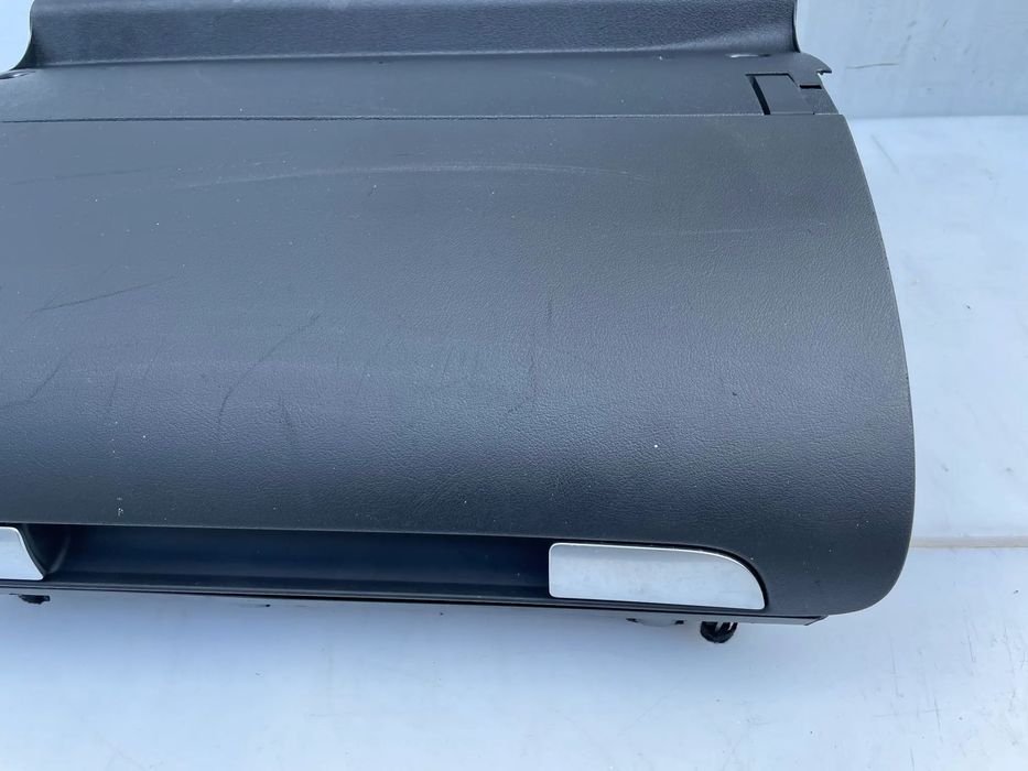 Schowek pasażera Audi A3 8P 8P1857035