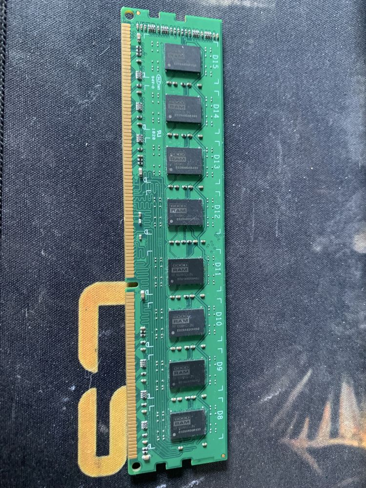Оперативная память DDR3 на 2 гб