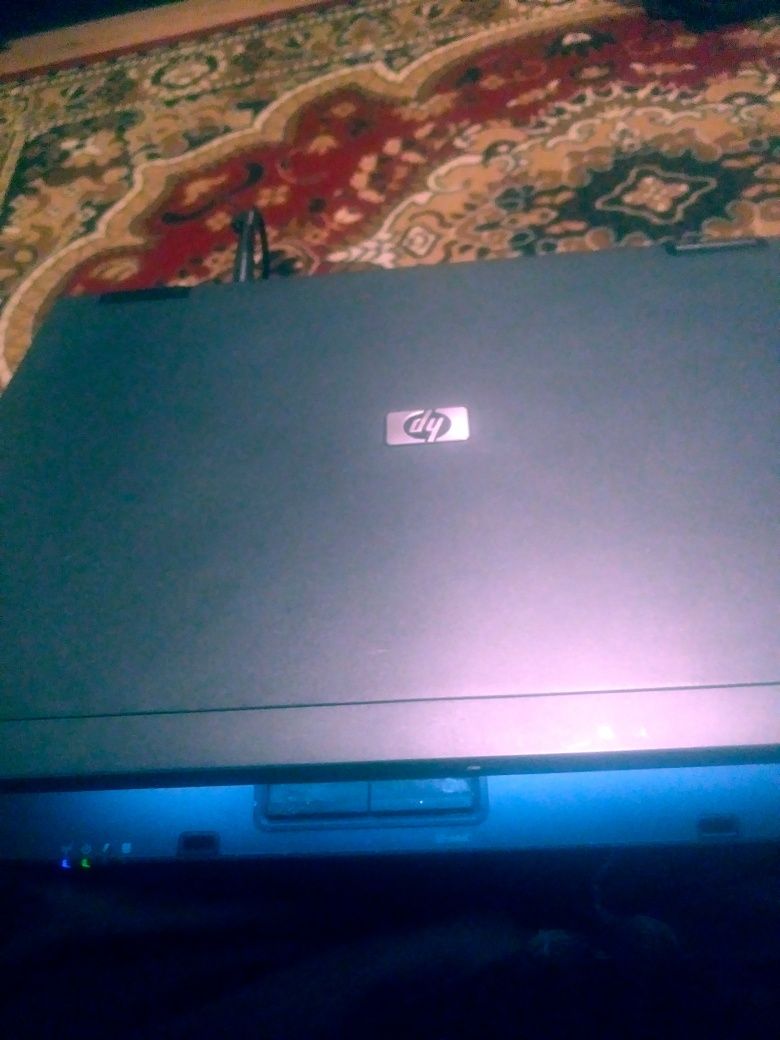 Laptop HP nc6400 14" Intel Core 2 Duo 2 GB /  szary