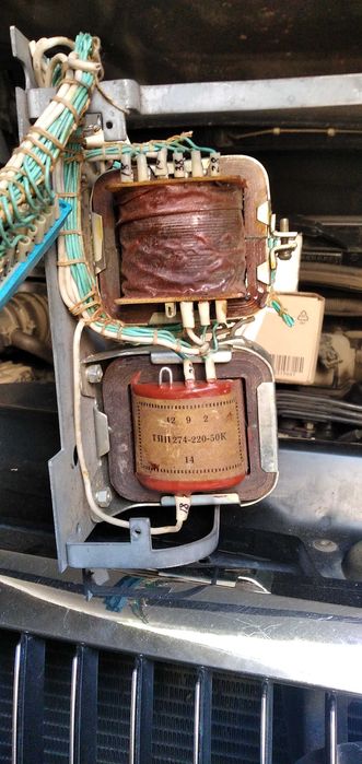 Продам одним лотом 2 трансформатора, времен СССР