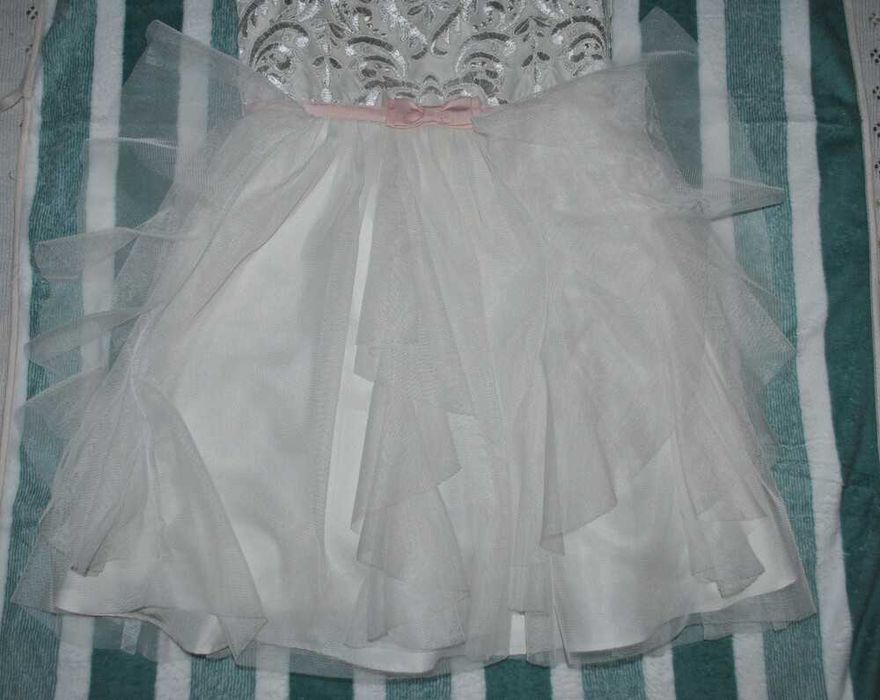 Нарядное платье Jona Michelle на 6 лет