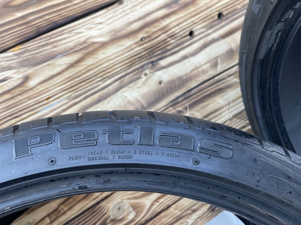 Шини бу 225/35 r20 літо  (стан ідеальний 21рік)