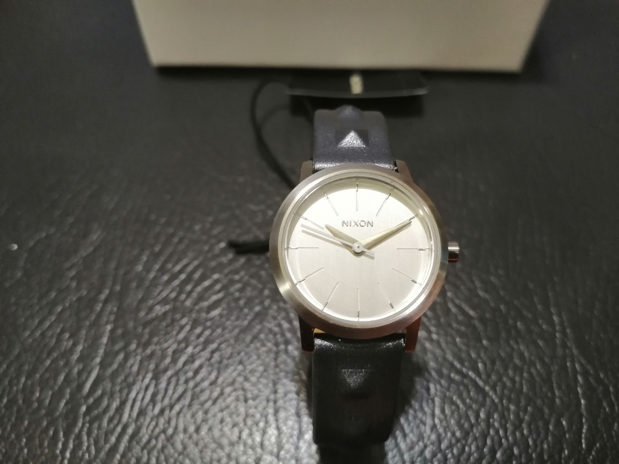 Часы наручные женские Nixon Watch Leather Orient Подарок