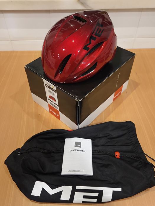 Capacete MET MANTA