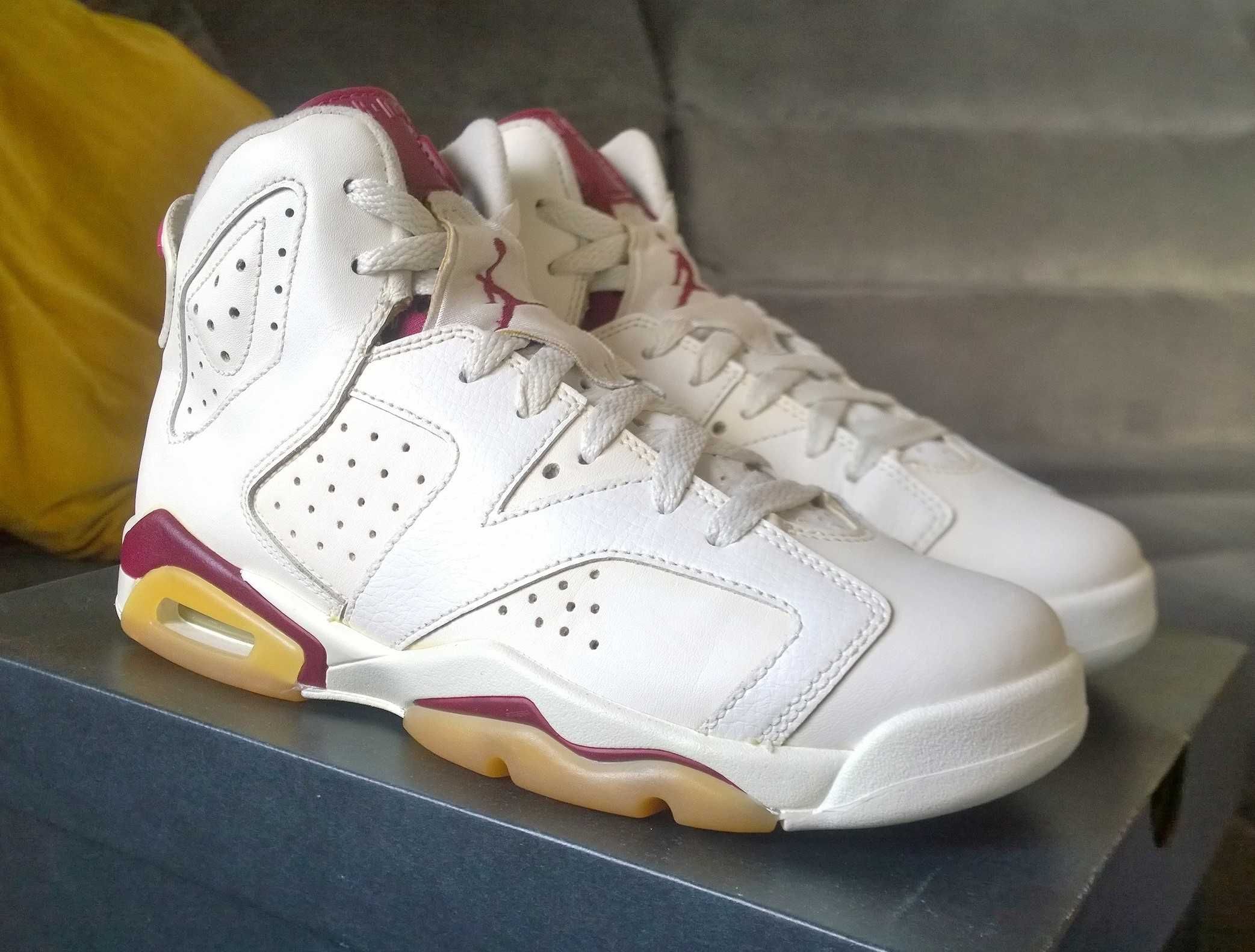 Jordan 6 Maroon 39eu