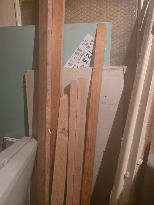 Pozostalosci drewniane