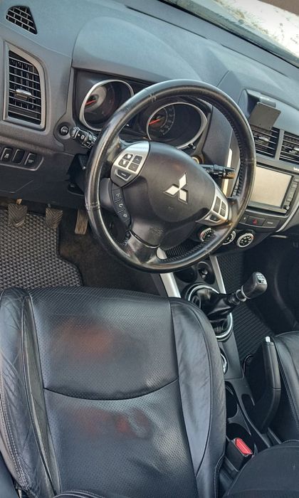 Mitsubishi ASX 2011