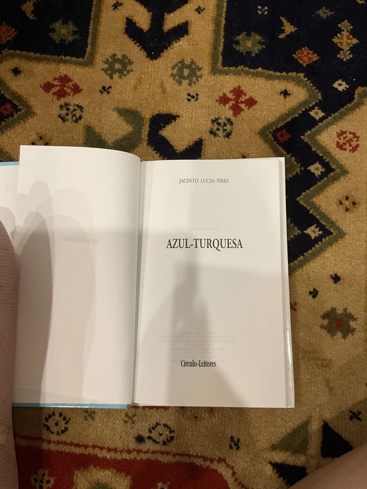 Livro Jacinto Lucas Pires - azul-turquesa