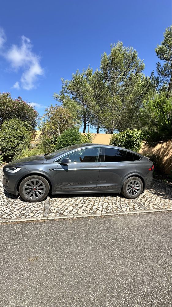 Tesla Model X Long Range – Julho 2020 - Nacional