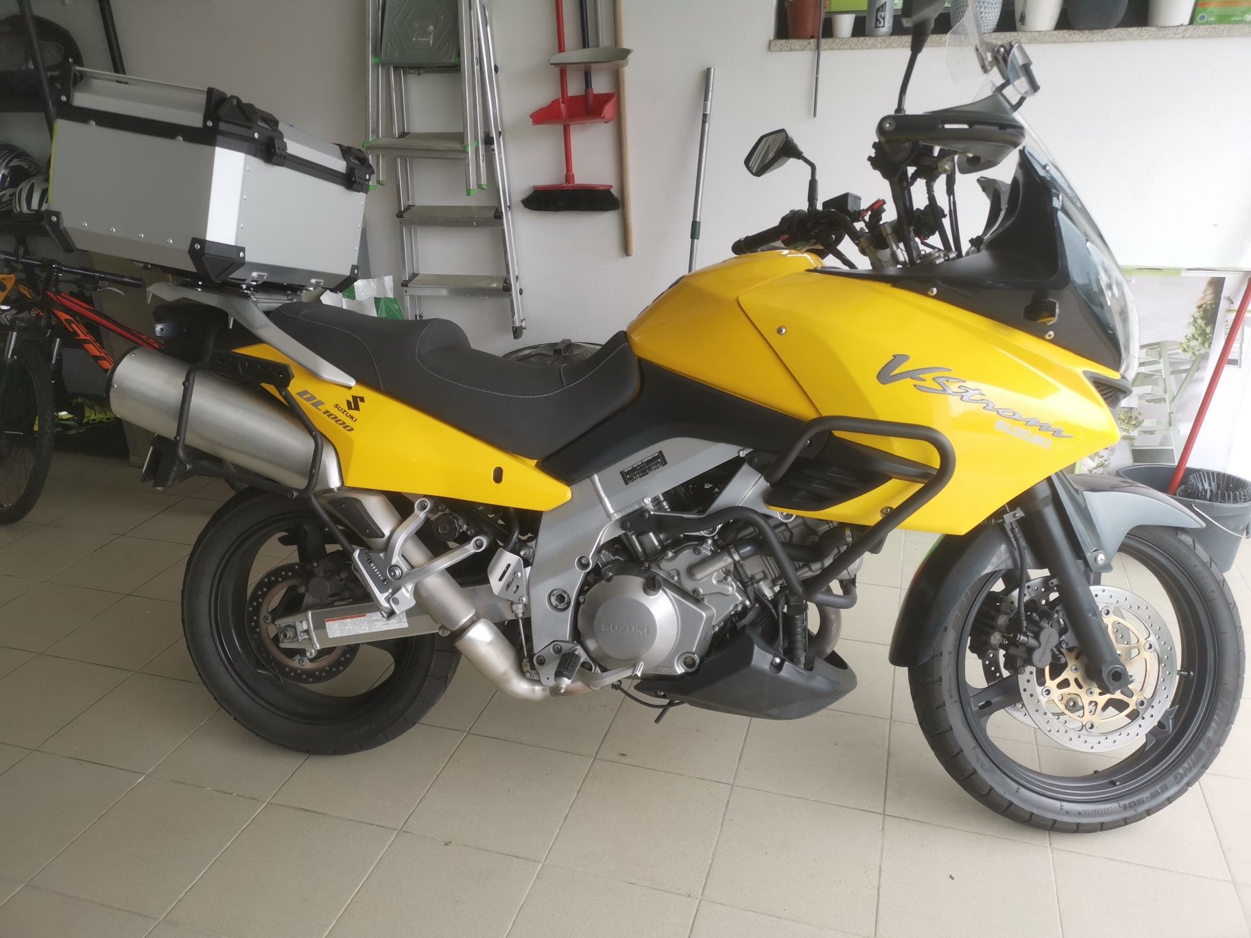 Suzuki DL V strom 1000