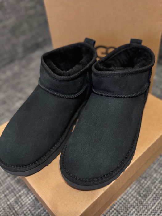 UGG mini 38 розмір(24см) Уггі