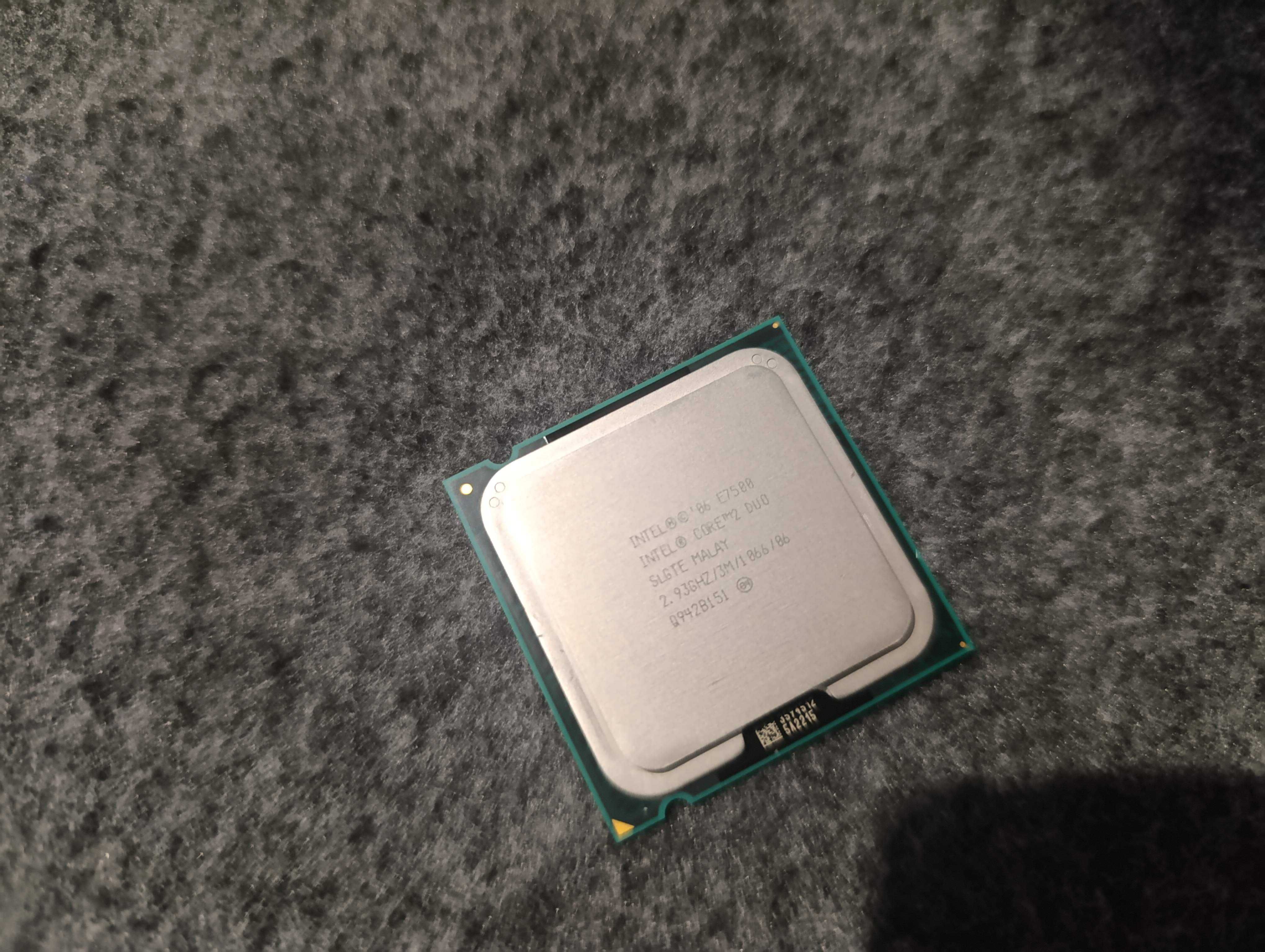 Процессор Intel Core 2 Duo E7500