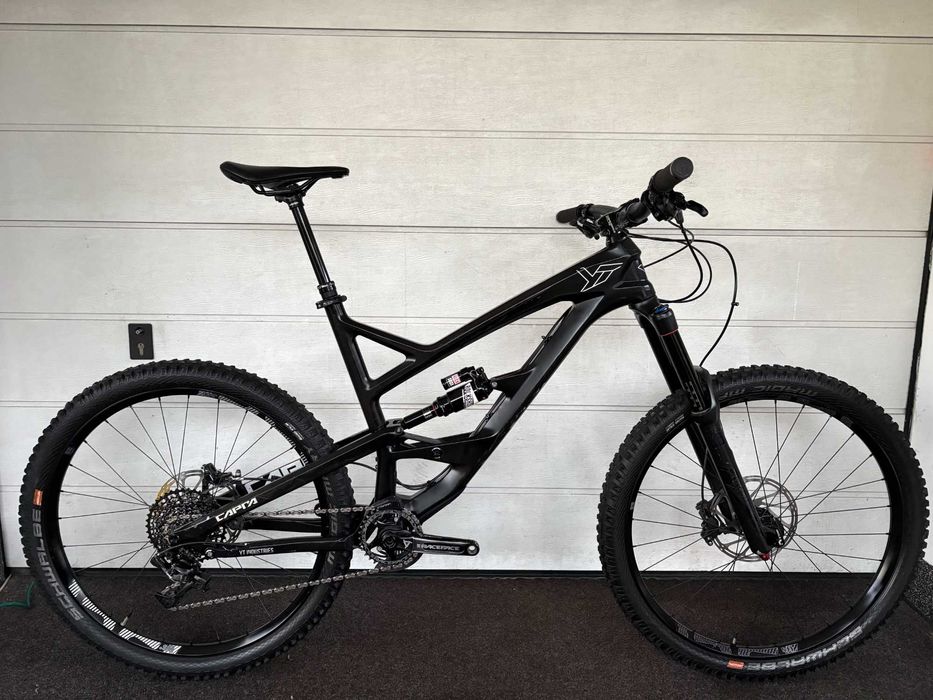 Rower YT Capra 650b Enduro Downhill carbon RaceFace Sram