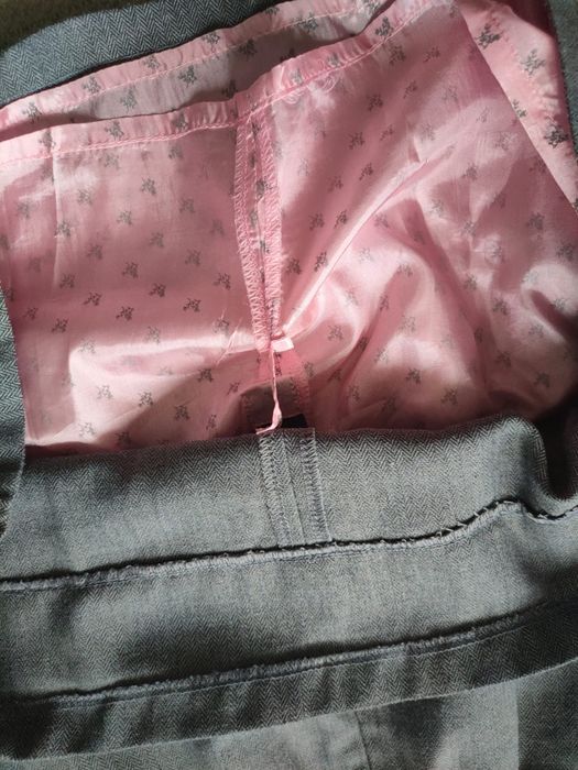 sukienka szaro różowa 98 wizytowa