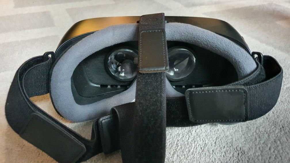 Okulary VR do wirtualnej rzeczywistości Samsung Gear VR