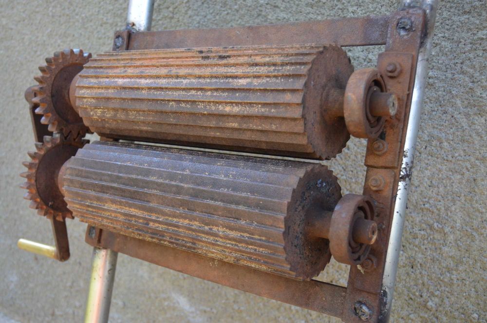 Дробилка для винограда