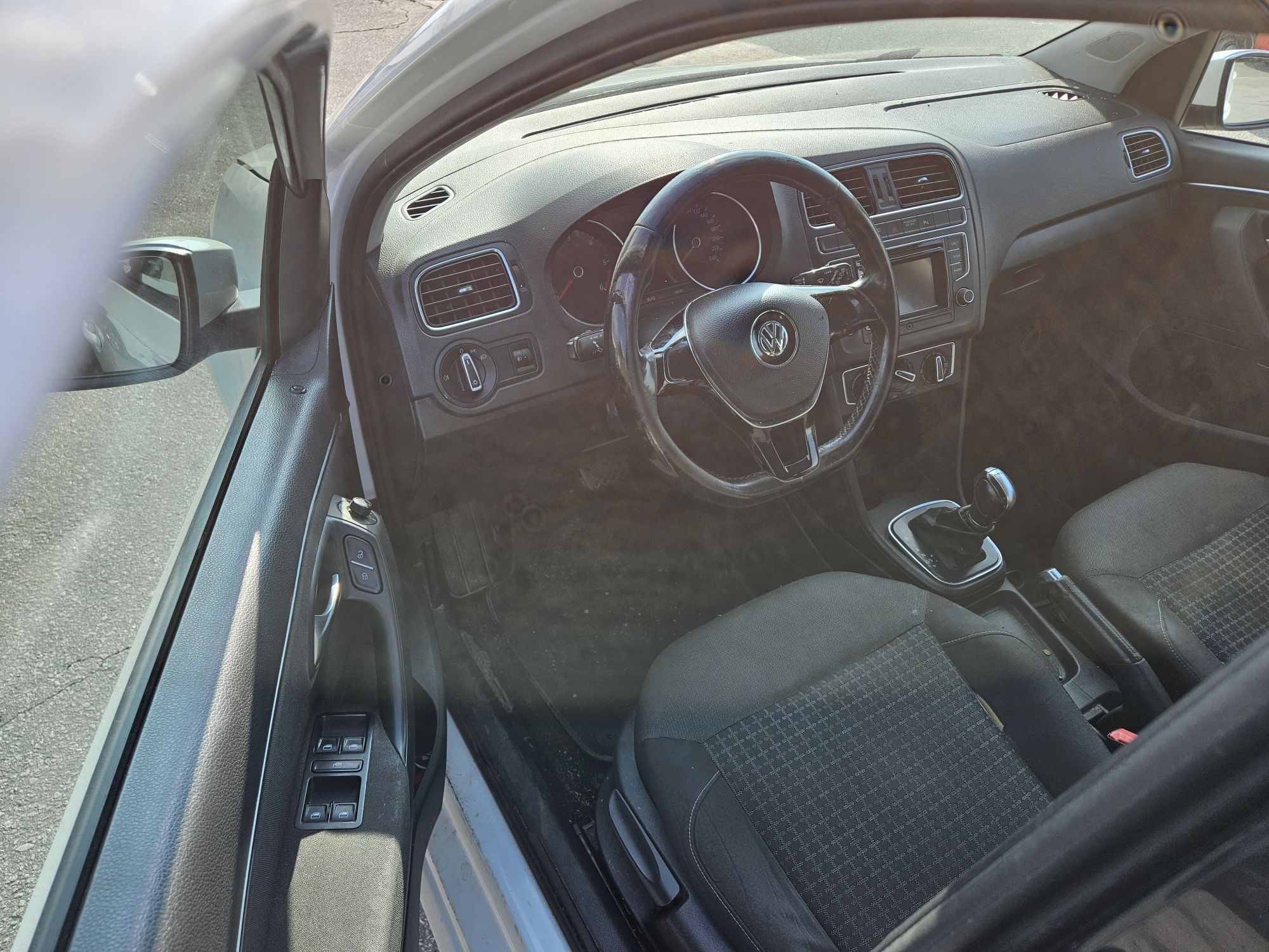 Volkswagen Polo 6R 1.4 TDi de 2017 para peças