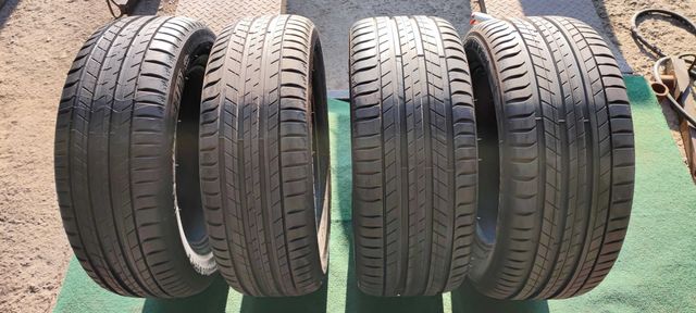 Opony Michelin 2szt- 255/55R18   2szt- 235/60R18 Komplet