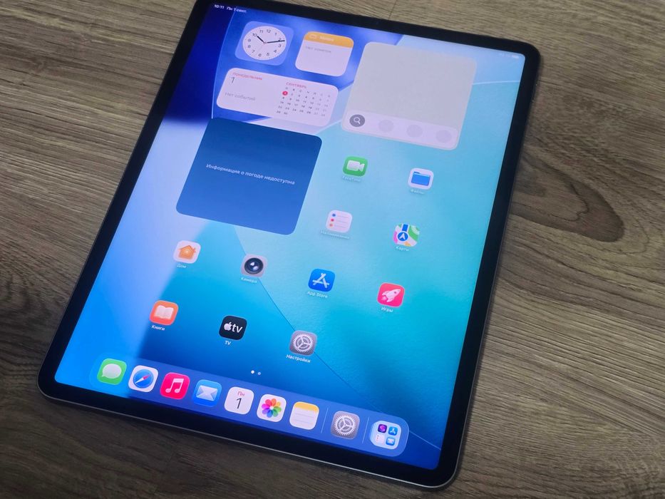 Apple iPad Pro 12.9" M2 6Gen , 128GB ,Bypass. iOs 26