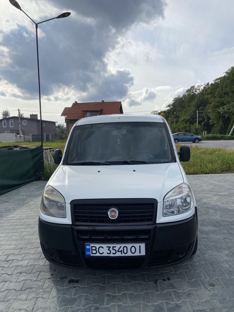 Фіат Добло( Fiat doblo) 2009р, на ходу, торг, терміново