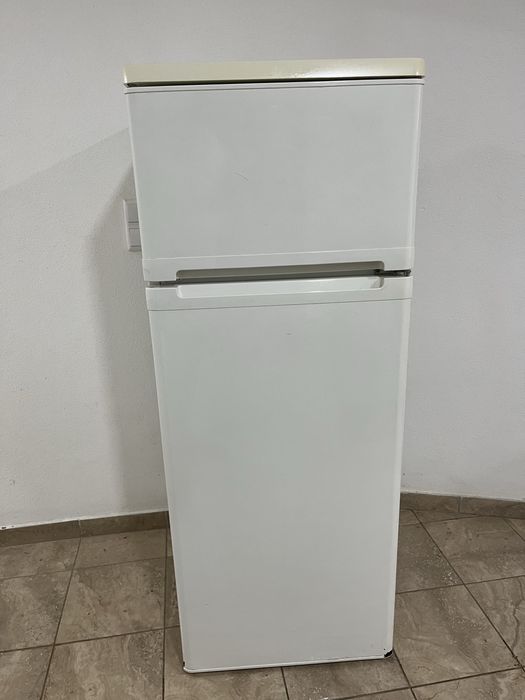 Frigorifico Whirlpool semi-novo