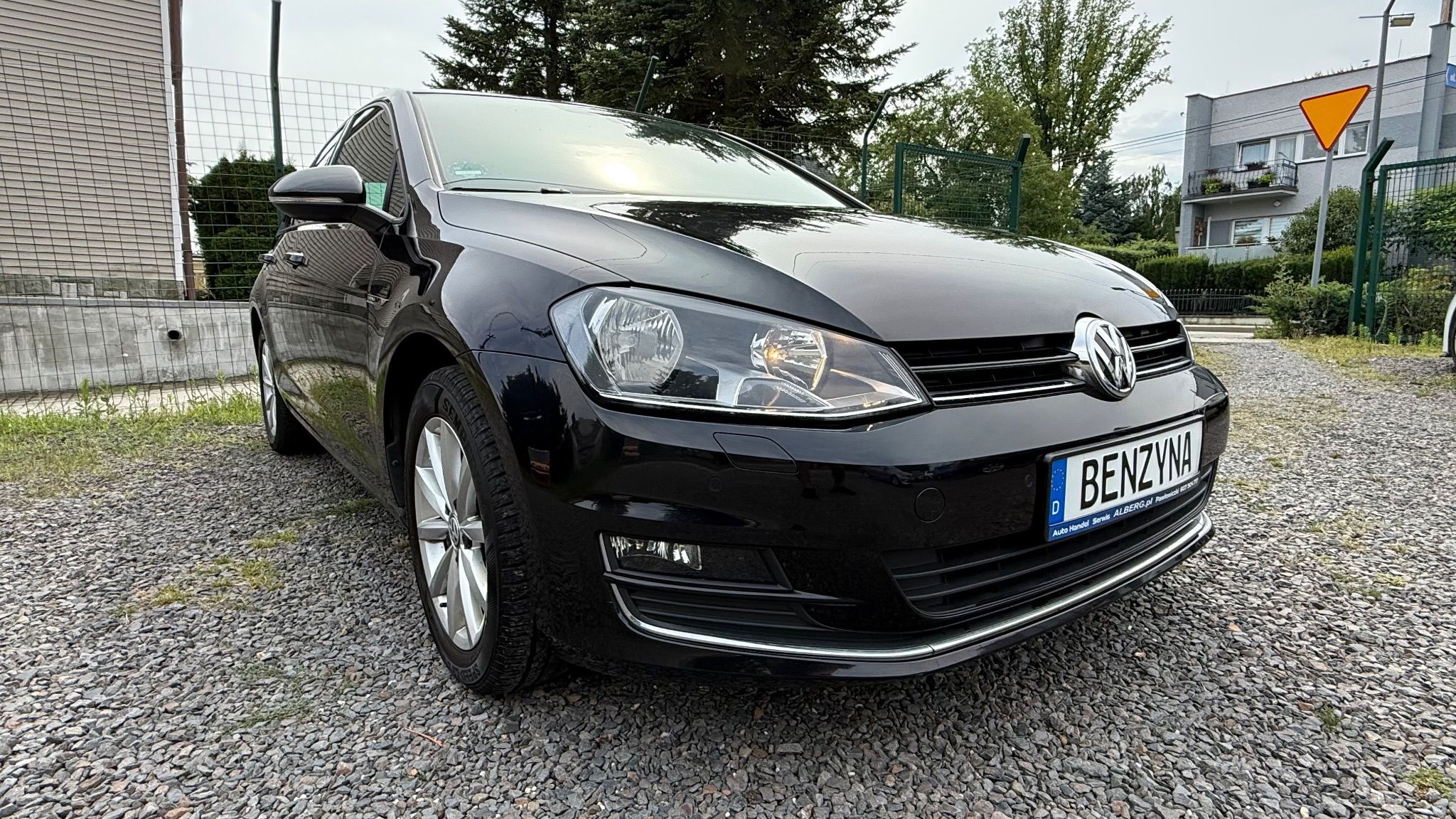 Volkswagen Golf 1.4TSI 125km LOUNGE 1WLASCICIEL NaPasku Navi PDC CarPlay GrzaneFotele