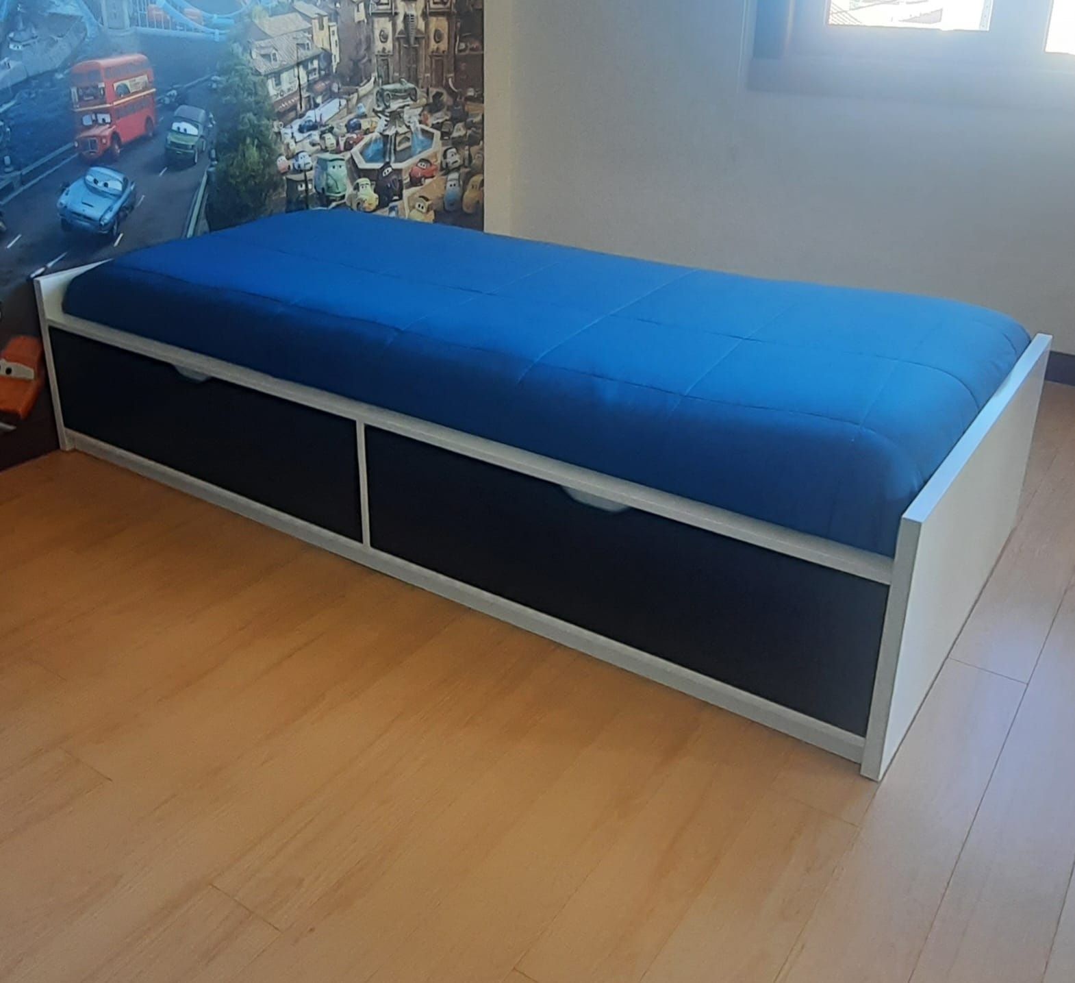 Cama solteiro ikea como nova