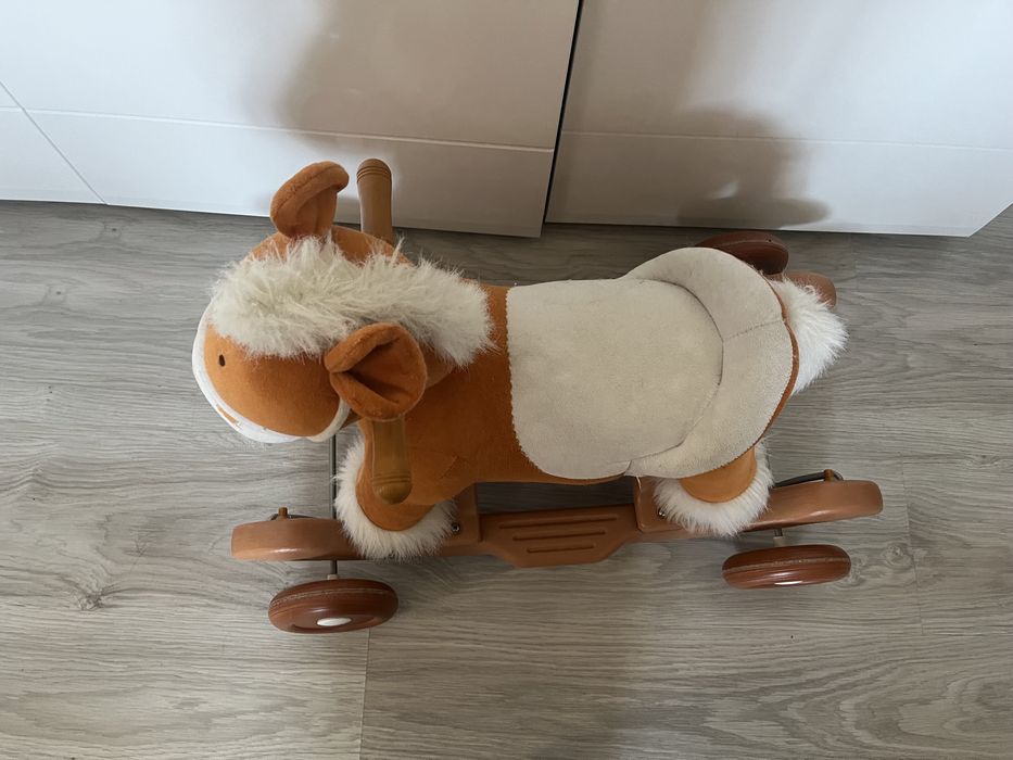 коник гойдалка конячка