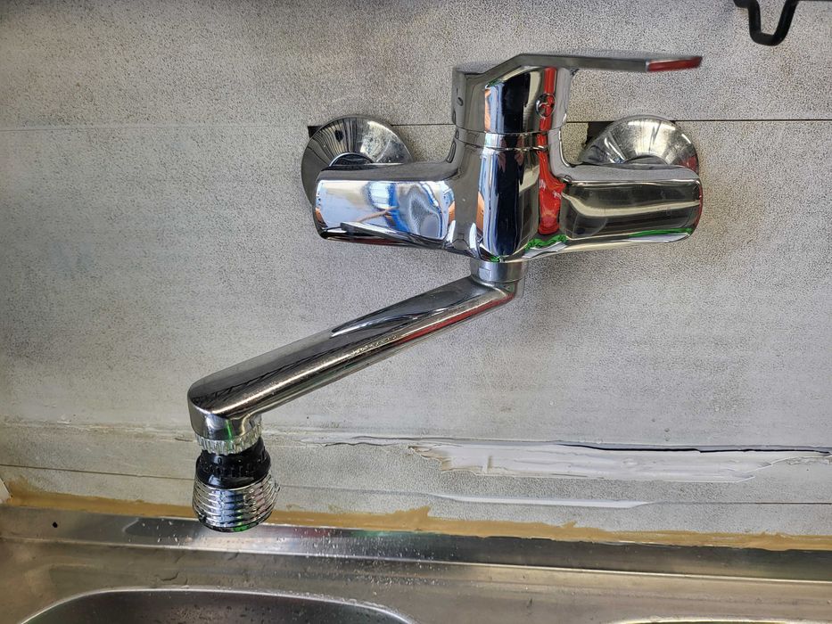 Na sprzedaż kiosk handlowy - gotowy do prowadzenia działalności !