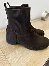 Botas castanhas Lefties