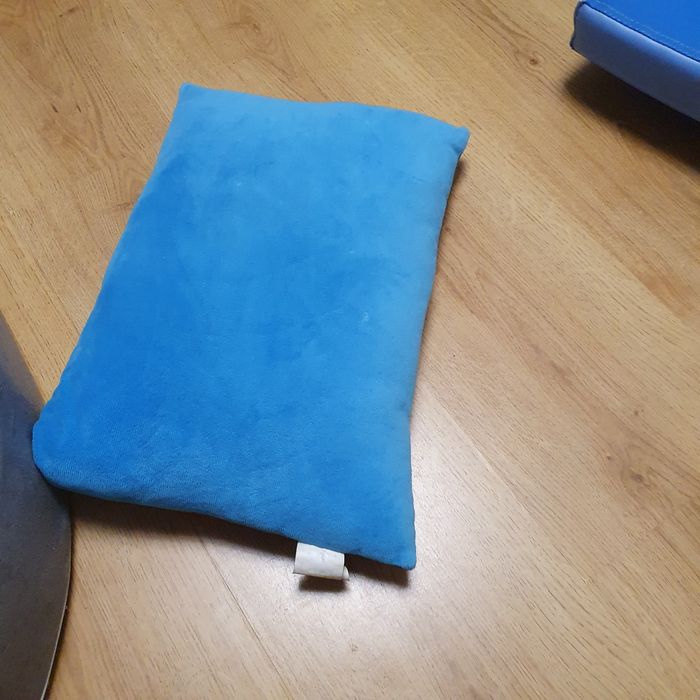 Pluszowa poduszka dla dziecka