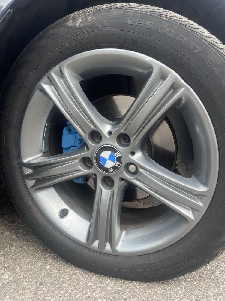 BMW E90   Чудовий стан