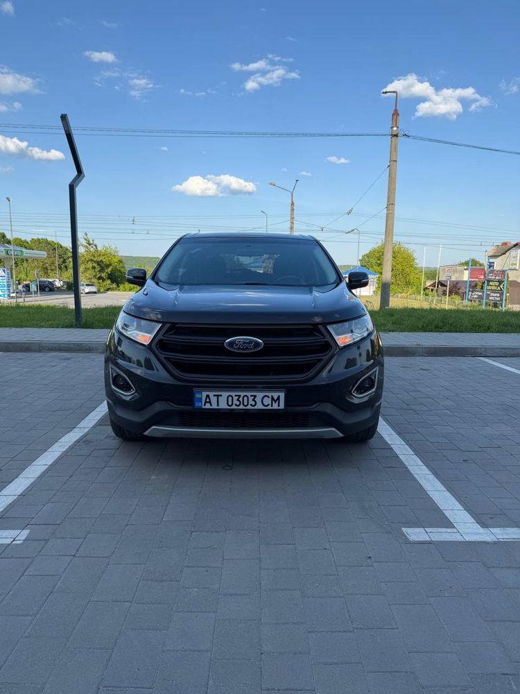Ford Edge Titanium