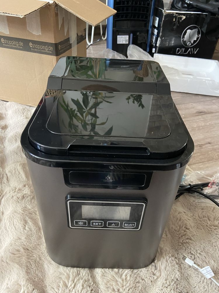 Kostkarka do lodu KESSER KEWM srebrny/szary 150 W