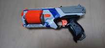Nerf Strongarm Elite + 6 nabojów