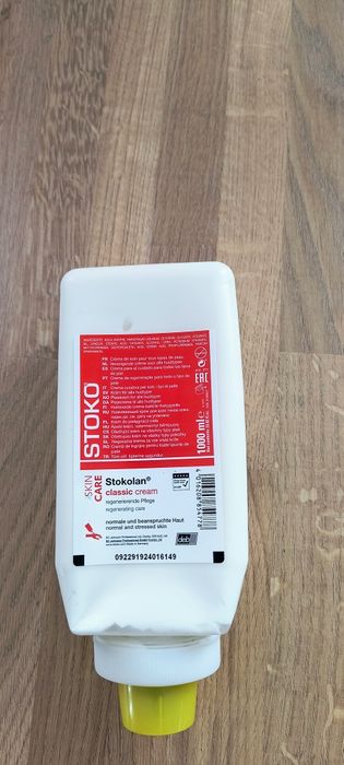 Krem pielęgnacyjny SC Johnson Stokolan Classic - wkład 1L do dozownika