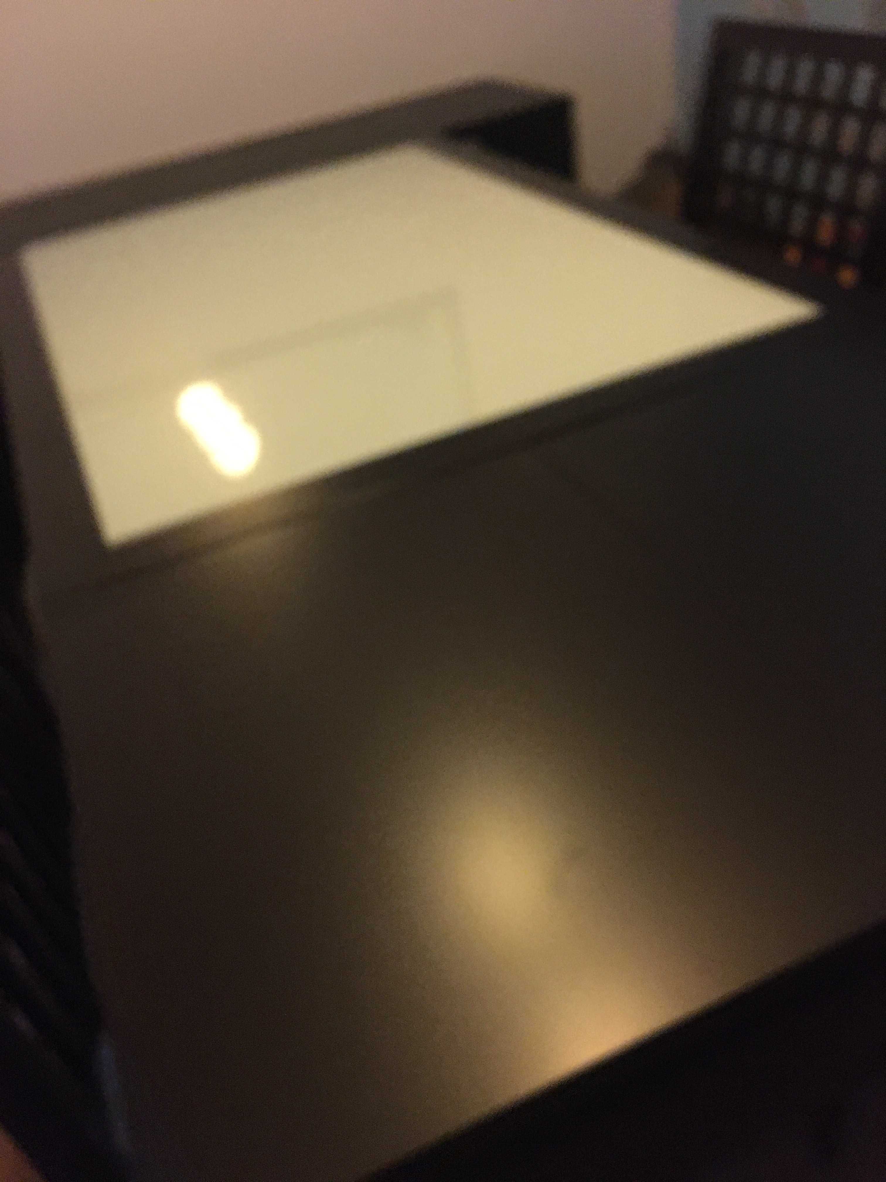 Mesa Extensível e 4 cadeiras, como novo