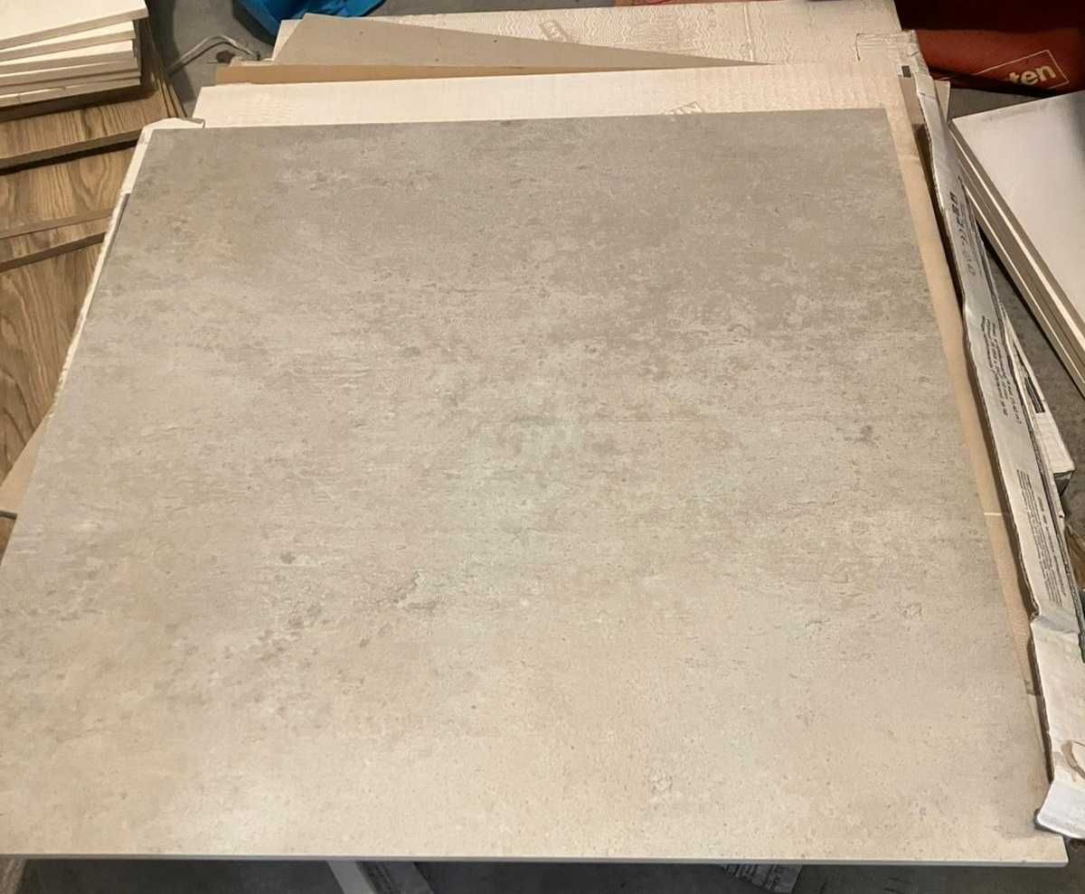 Płytki Tubądzin Epoxy Grey 2 Mat 59,8 x 59,8 cm – 11 sztuk
