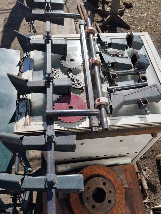 Сеялка к мотоблоку..