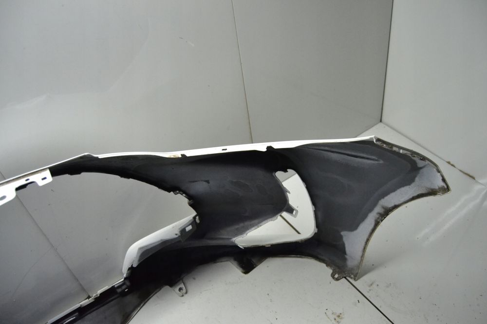 toyota yaris iv 4 2019- zderzak przód