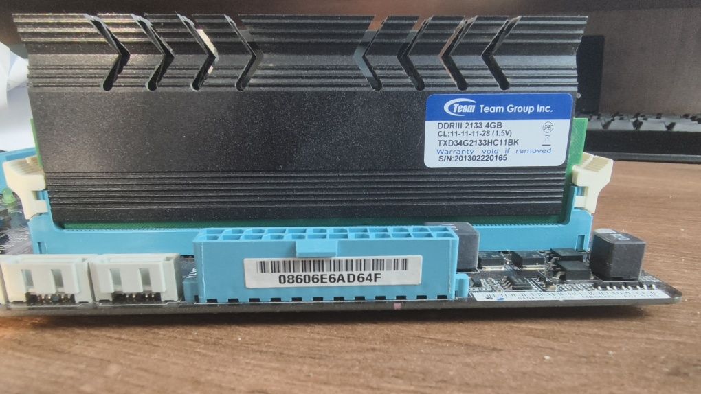 Збірка ASUS F2A85-M LE FM2 + DDR3 2133 8GB + Athlon A10