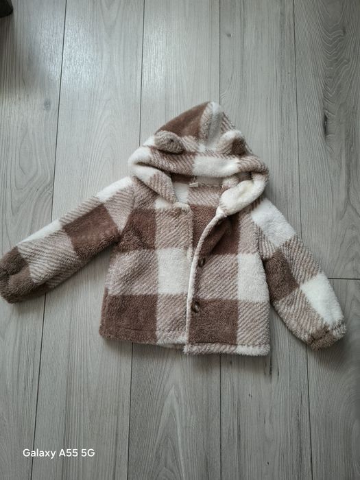 Pluszowy ciepły płaszczyk