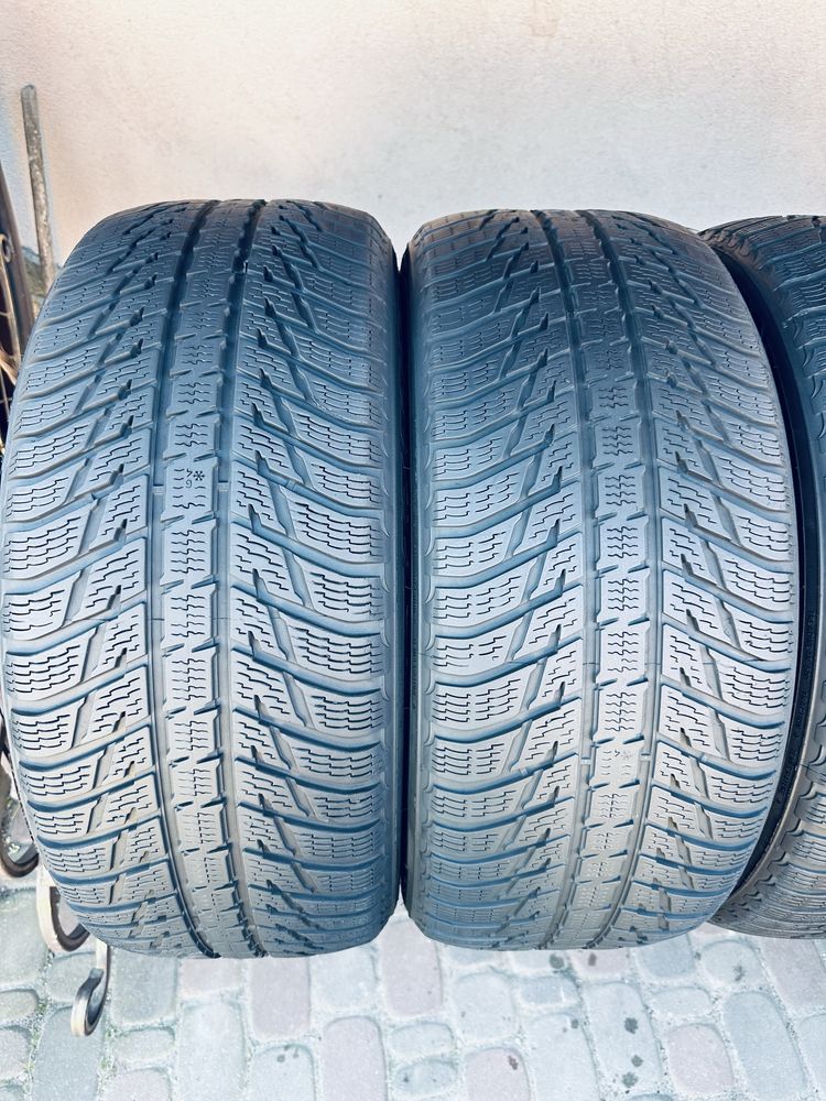 Всесезонні шини 275/55 R19 (111V) Nokian