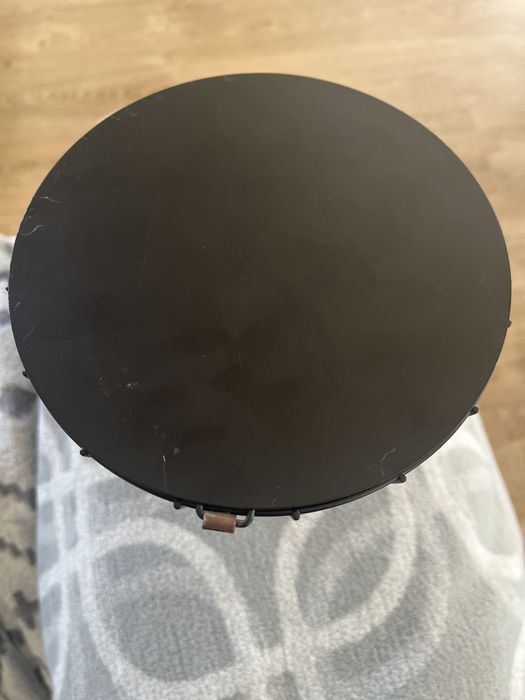 Troxie paśnik metalowy z pokrywą podwieszany 21 cm