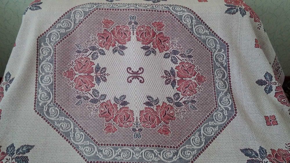 Duża narzuta kapa 185 x140 w bdb stanie możliwa wysyłka