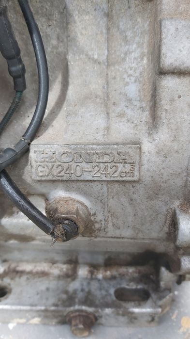 Silnik honda gx240