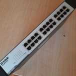 Switch D-LINK DES-1024D  L2 24x10/100 Desktop/Rack +szyna Rack