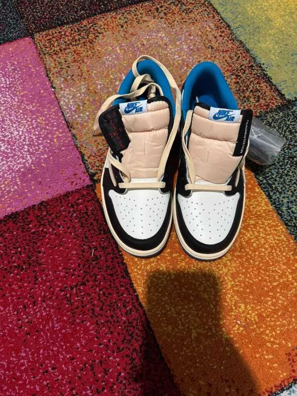Jordan 1 Retro Low OG SP Fragment x Travis Scott R.43